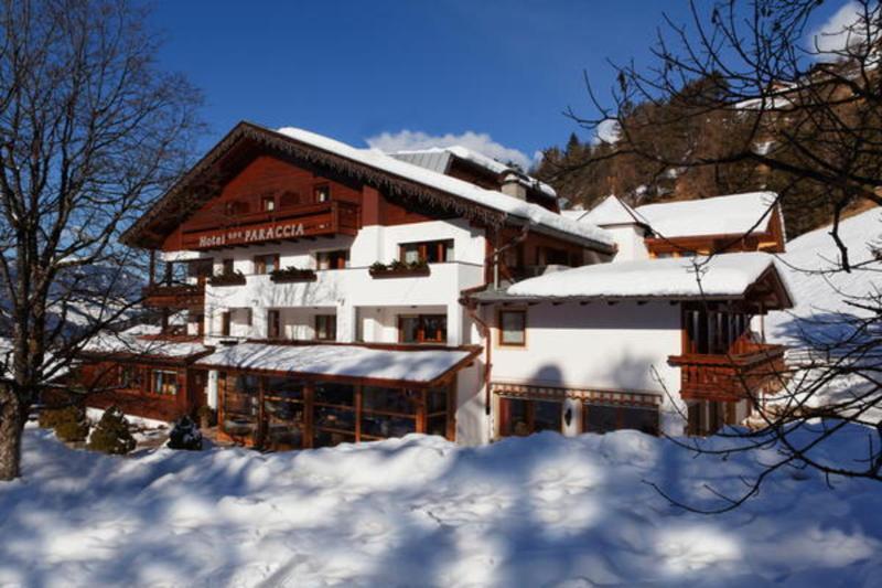 Hotel Monte Paraccia Сан Вигилио ди Маребе Екстериор снимка